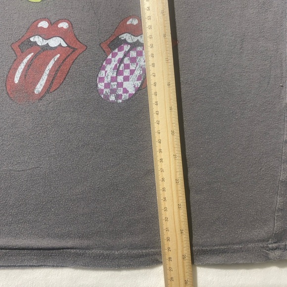 The Rolling Stones Gray Tee with Colorful Graphic Size Large - Picture 6 of 8